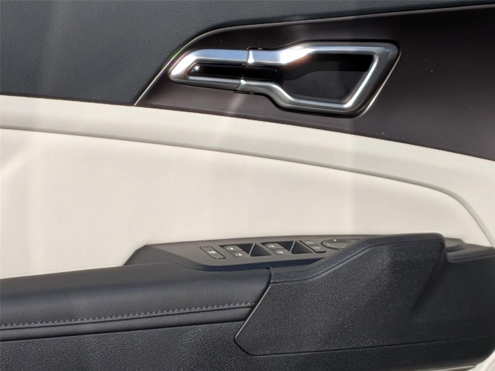 New 2026 Panthera Metal Gray Kia EX image 13