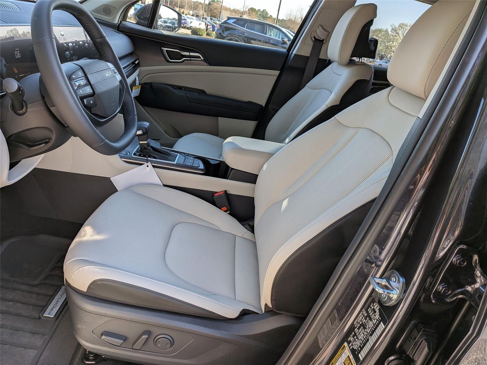 New 2026 Panthera Metal Gray Kia EX image 14