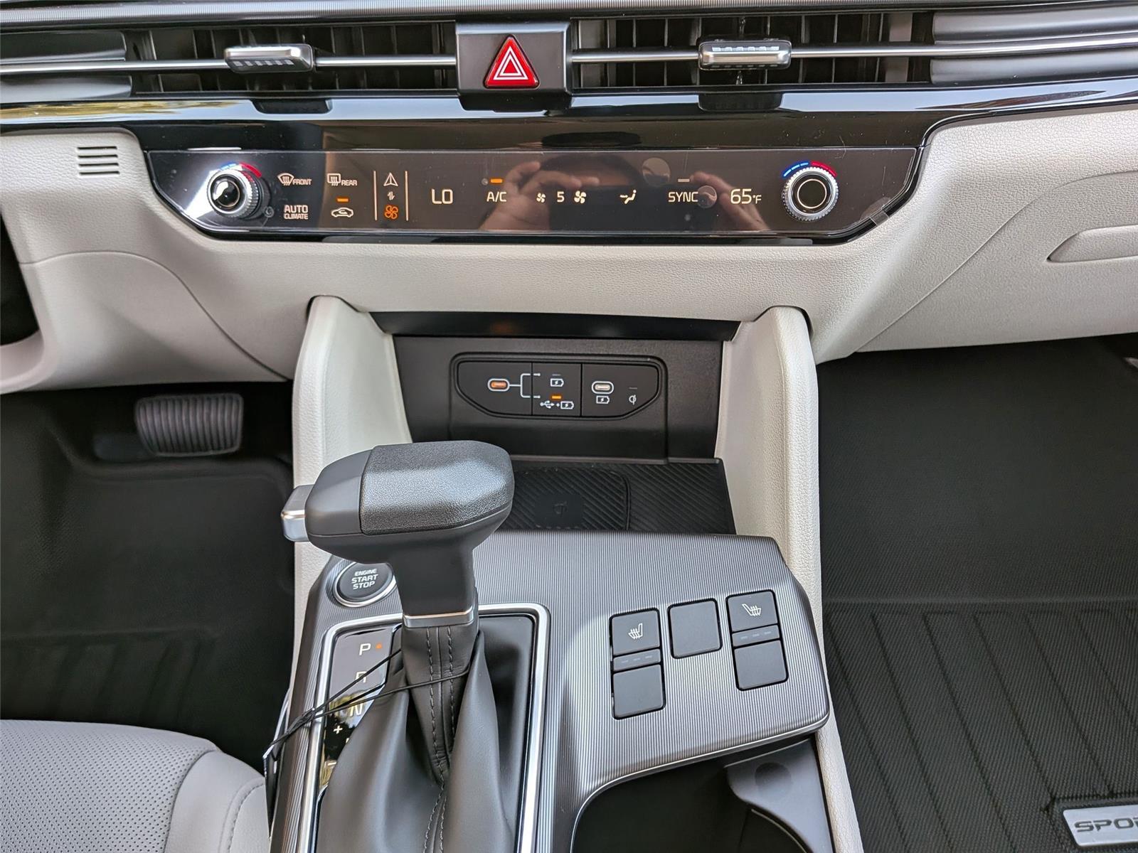 New 2026 Panthera Metal Gray Kia EX image 21