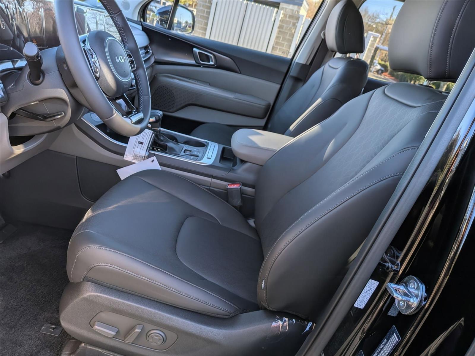 New 2026 Aurora Black Pearl Kia LXS image 14