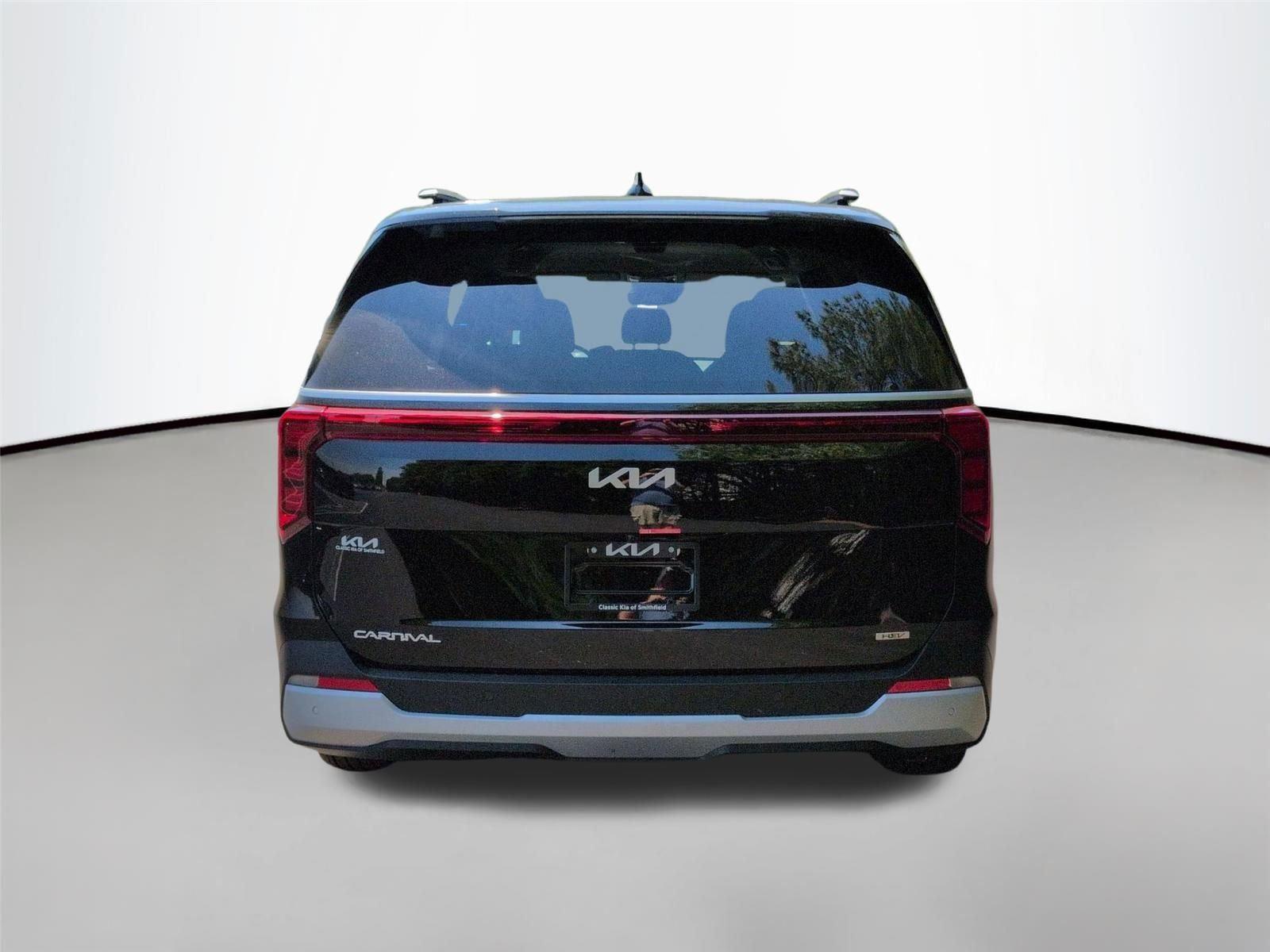 New 2026 Aurora Black Pearl Kia EX image 4
