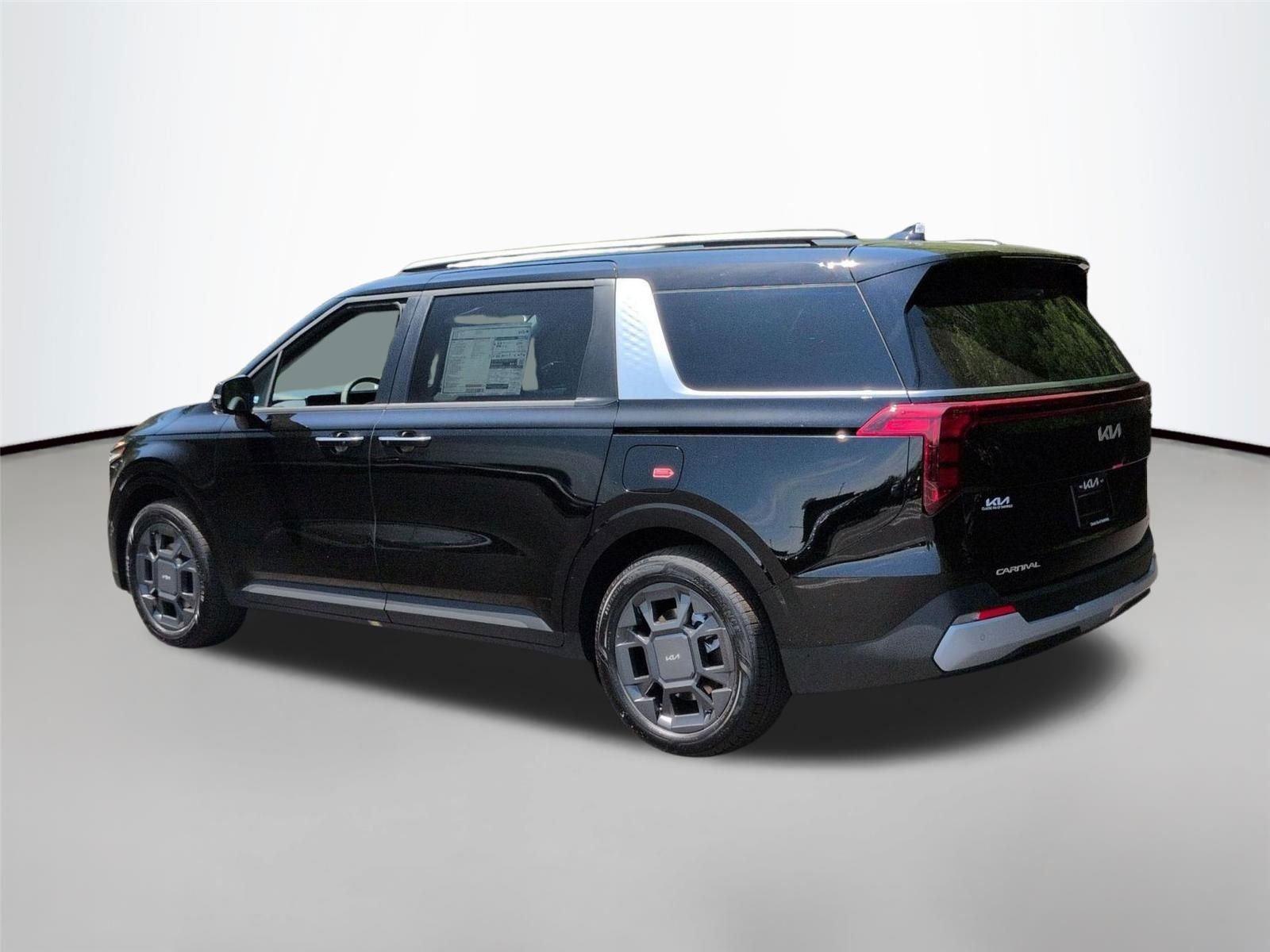 New 2026 Aurora Black Pearl Kia EX image 3