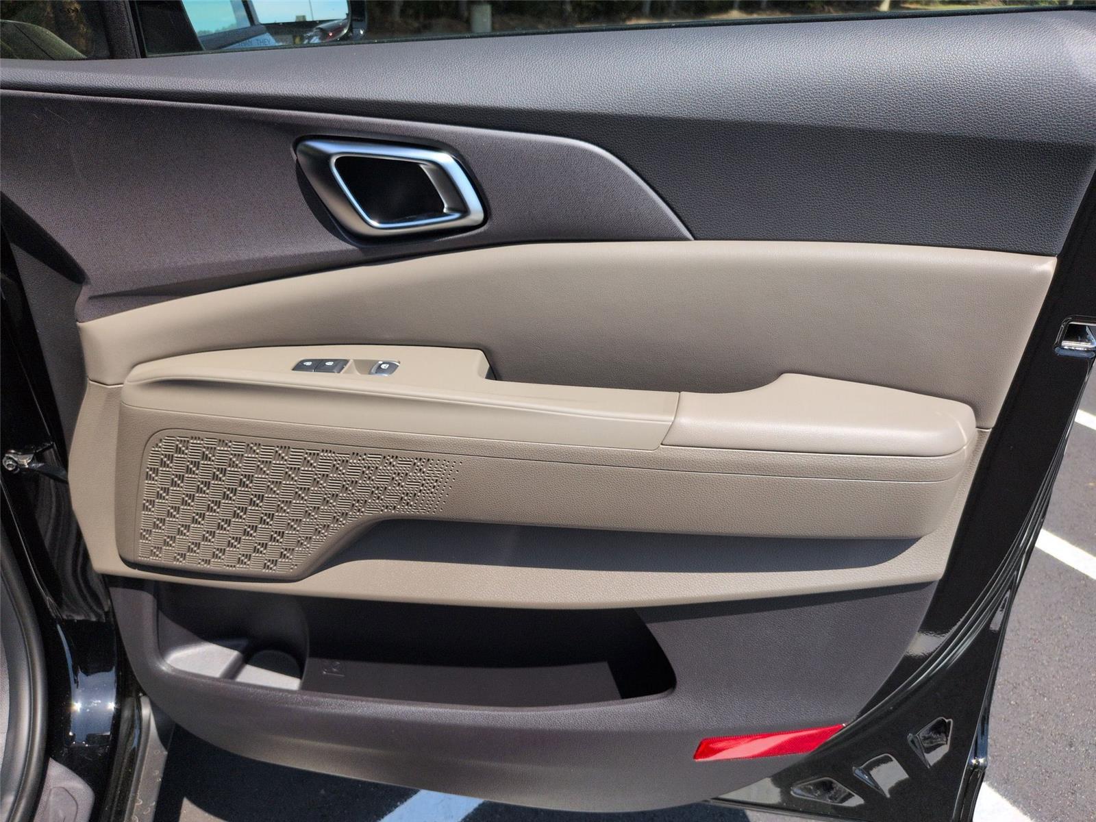 New 2026 Aurora Black Pearl Kia EX image 40