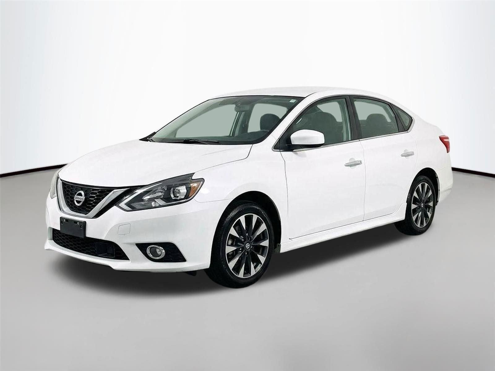Aspen White Pearl 2016 Nissan Sentra SR Sedan Front-Wheel Drive Continuously Variable Transmission