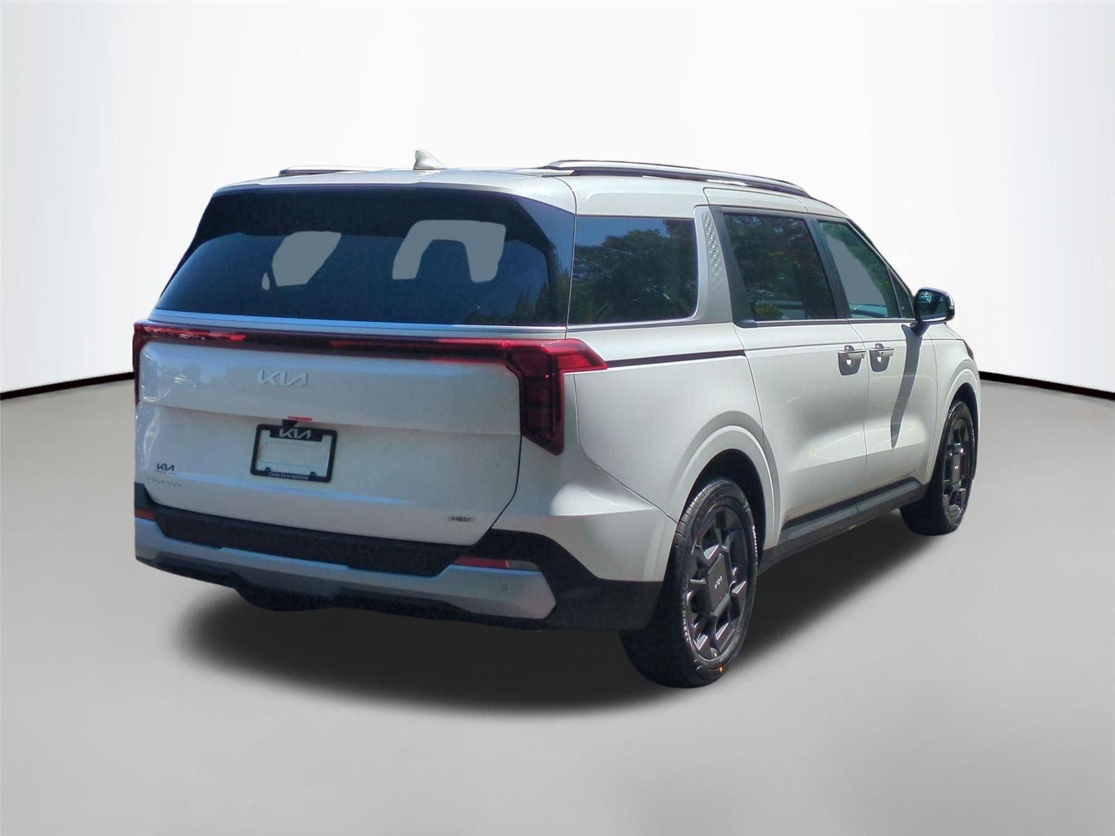 New 2026 Snow White Pearl Kia EX image 5