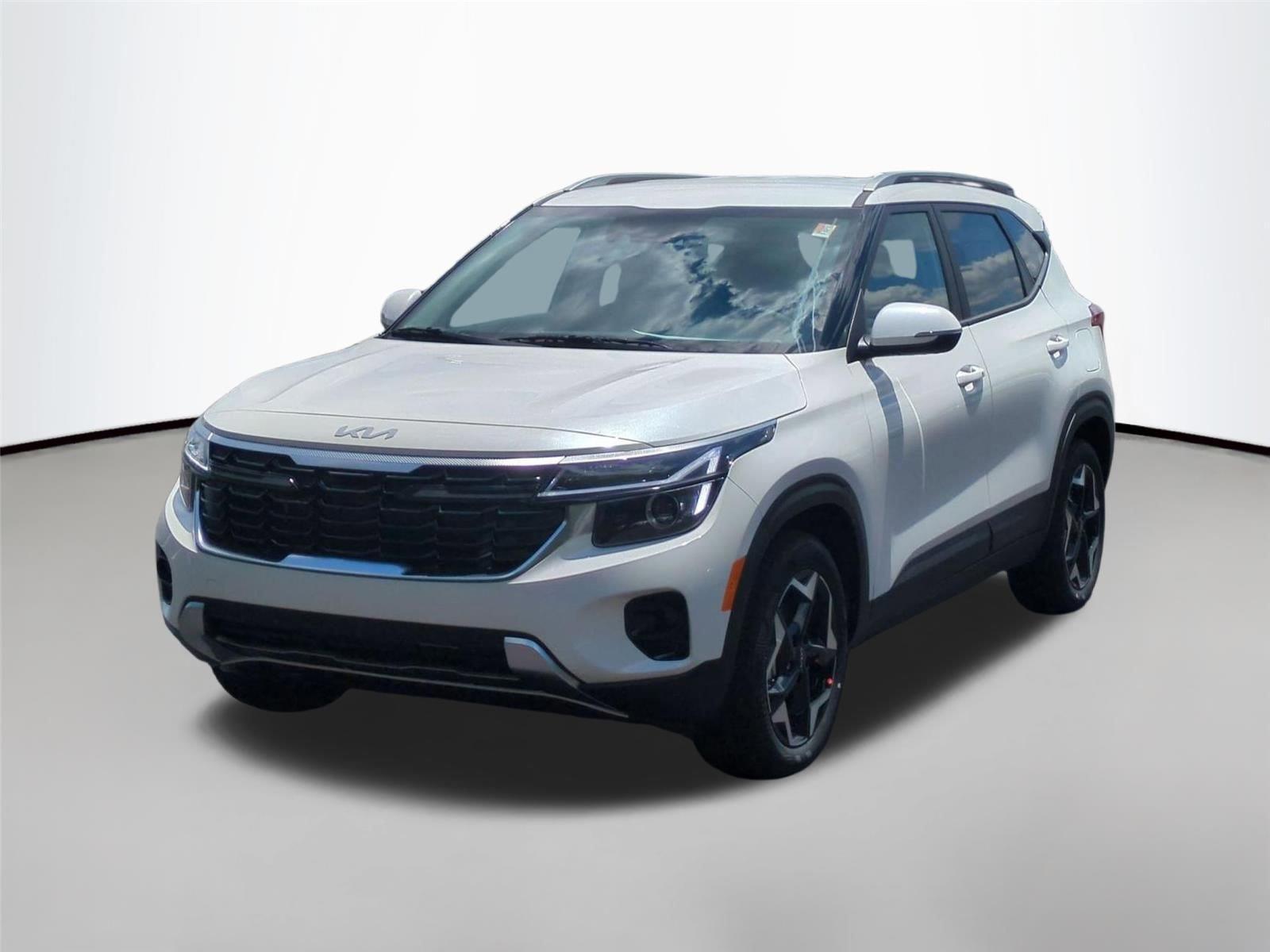 Snow White Pearl 2026 Kia Seltos S FWD SUV / Crossover Front-Wheel Drive Continuously Variable Transmission