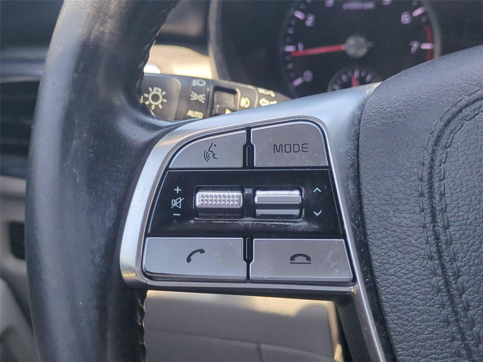 Used 2022 Glacial White Pearl Kia SX image 37