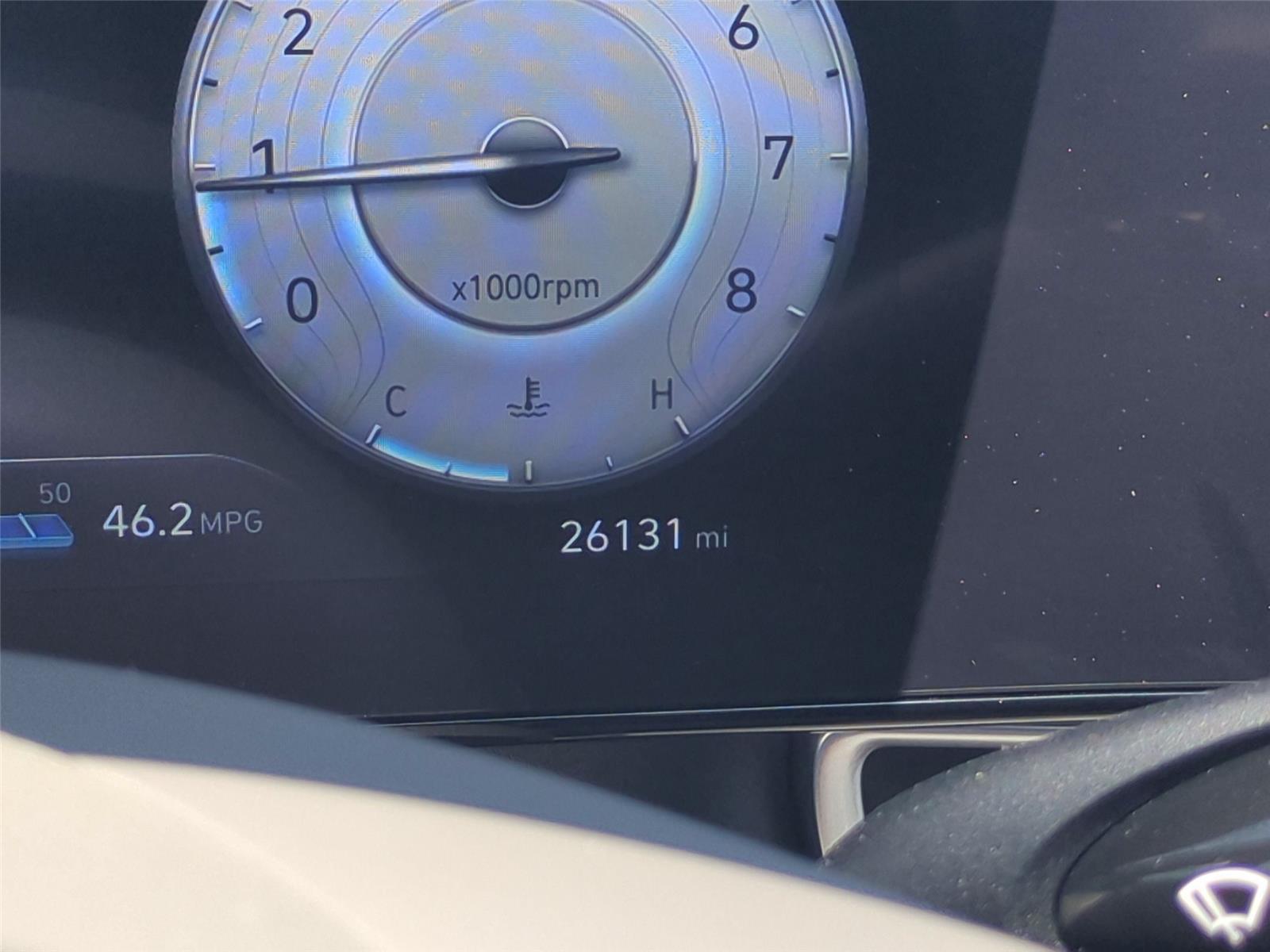Used 2024 Ecotronic Gray Hyundai SEL image 34