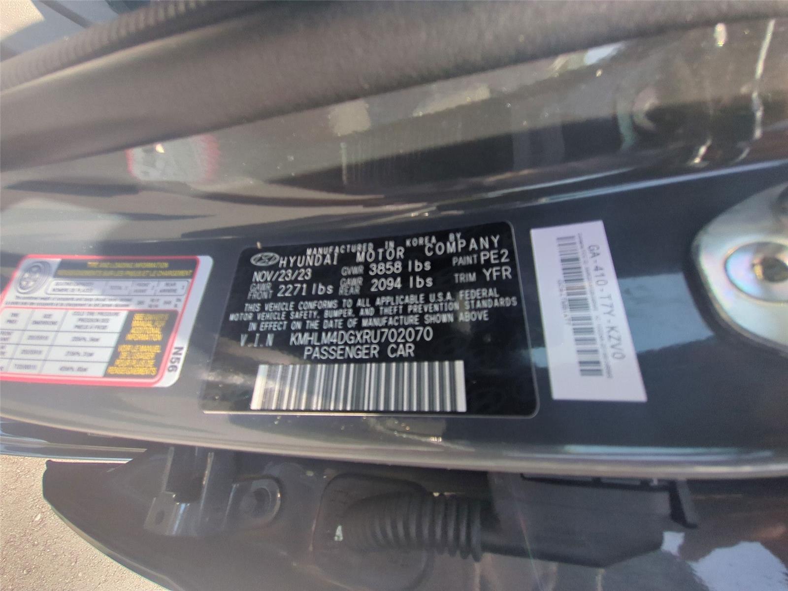 Used 2024 Ecotronic Gray Hyundai SEL image 51