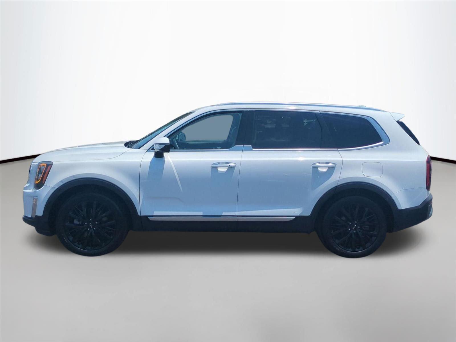 Used 2022 Glacial White Pearl Kia SX image 6