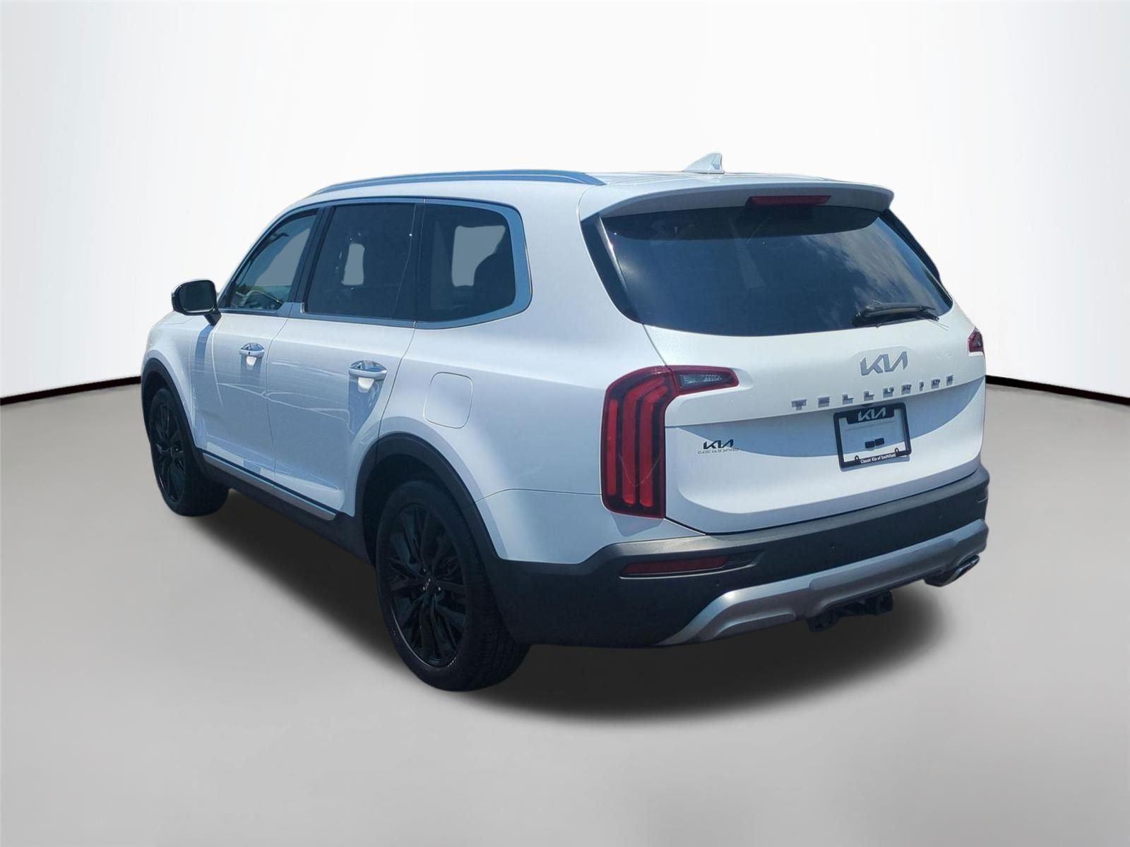 Used 2022 Glacial White Pearl Kia SX image 9