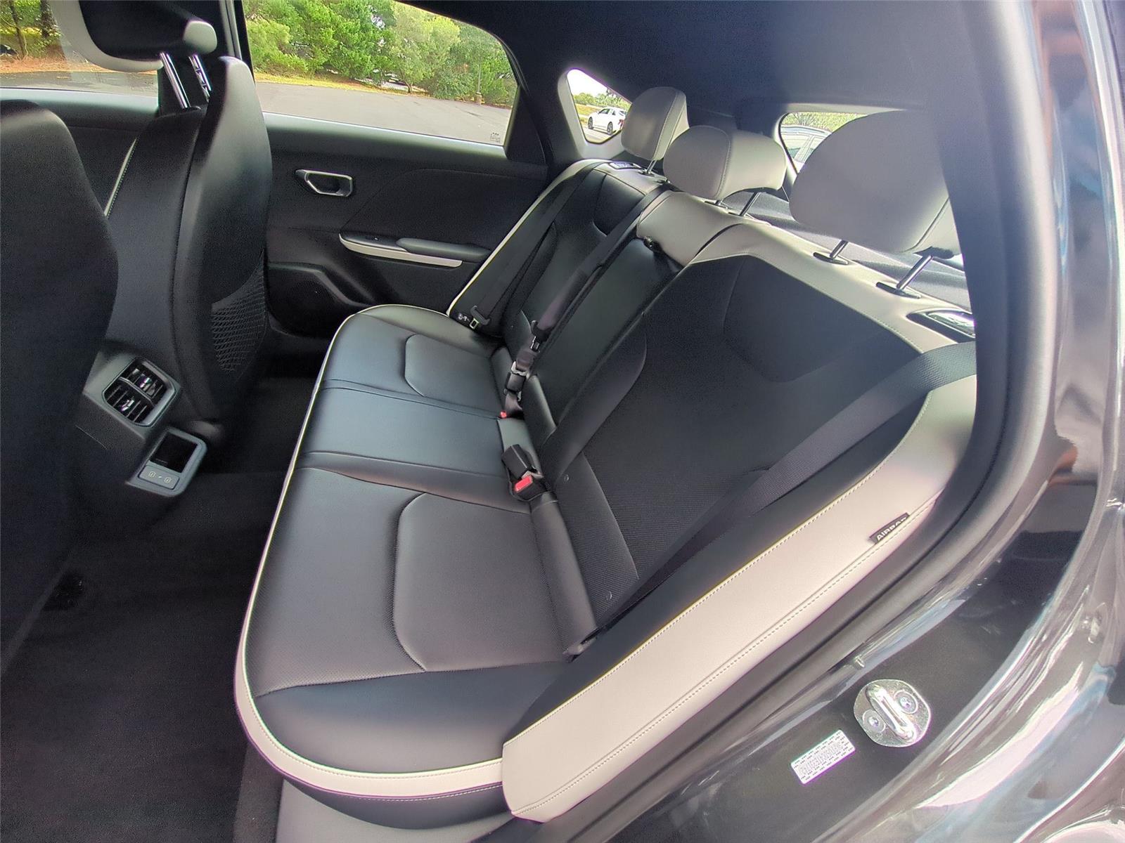 New 2026 Interstellar Gray Kia GT-Line Turbo image 33