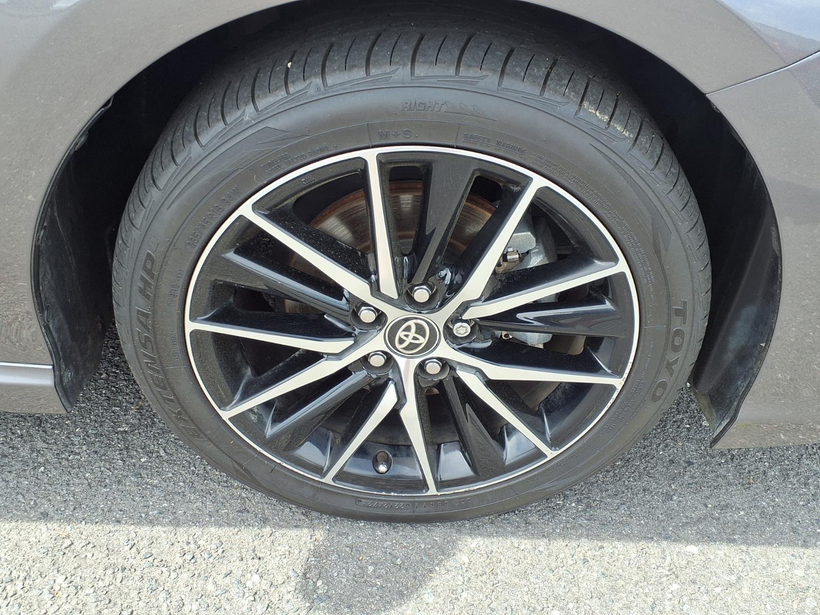 Used 2024 Predawn Gray Mica Toyota SE image 11