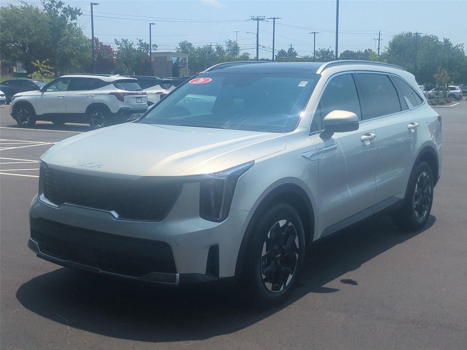 White (Ivory Silver) 2026 Kia Sorento SUV / Crossover Front-Wheel Drive Automatic