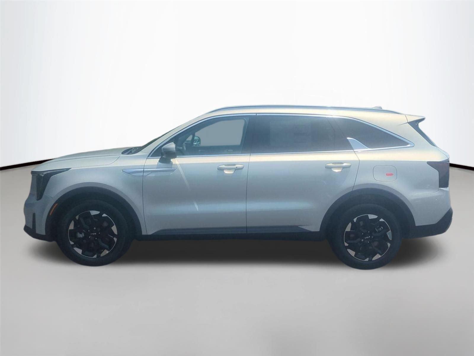 New 2026 Ivory Silver Kia S image 2