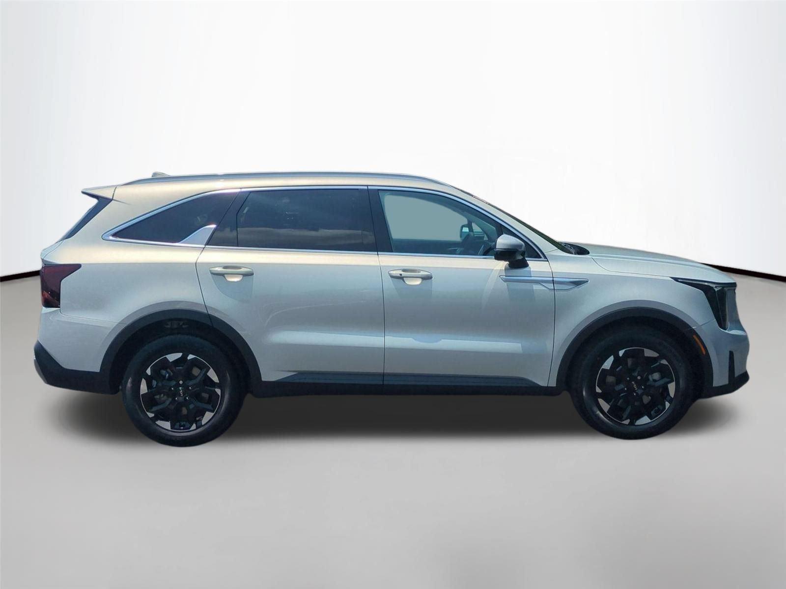New 2026 Ivory Silver Kia S image 6
