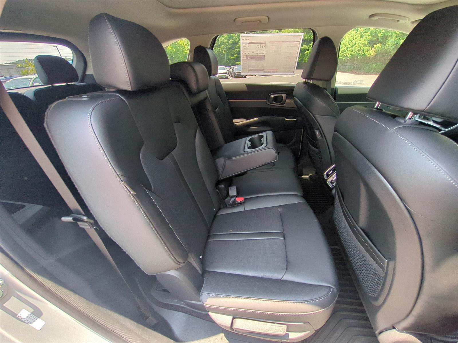 New 2026 Ivory Silver Kia S image 37