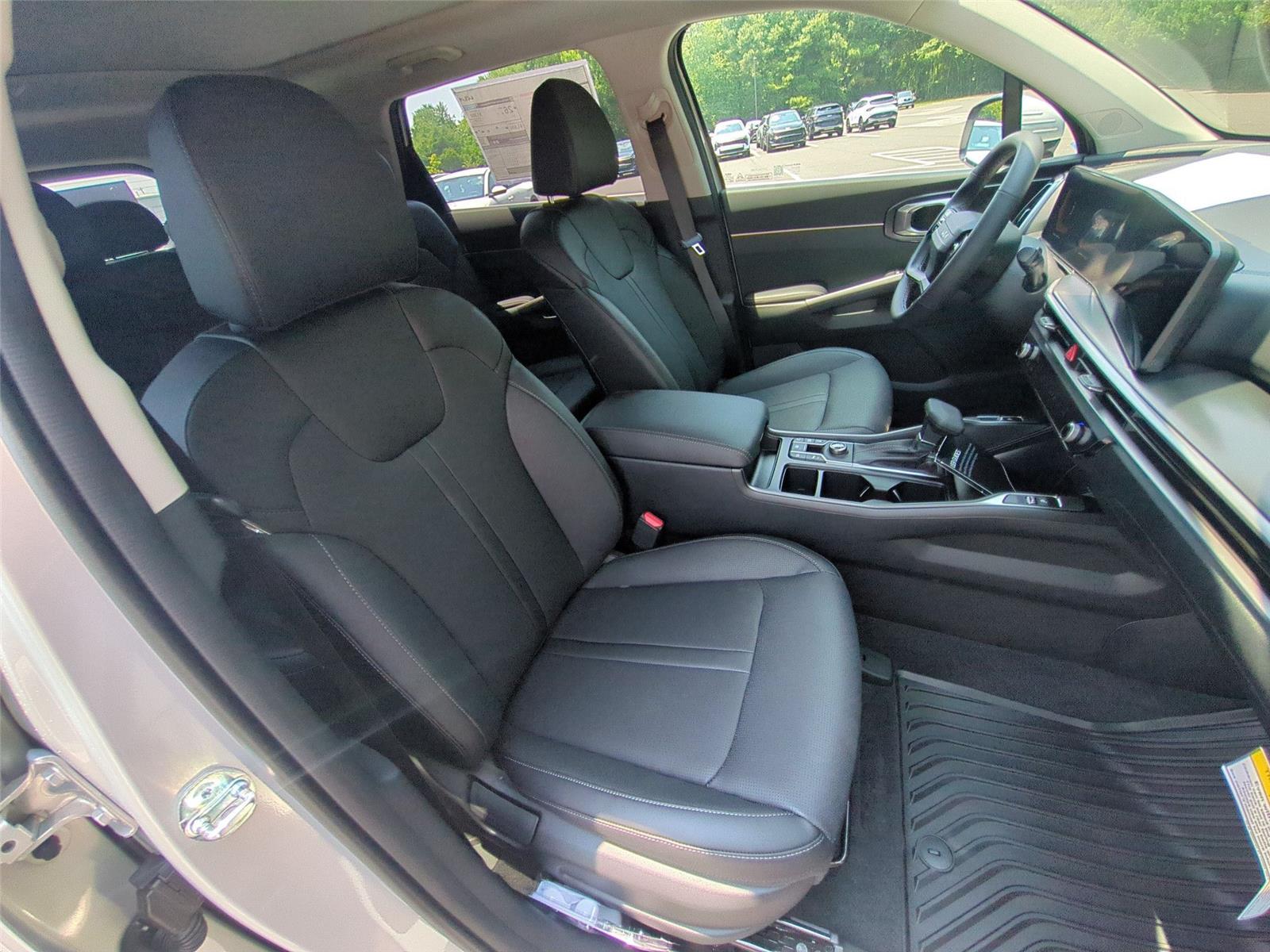 New 2026 Ivory Silver Kia S image 40