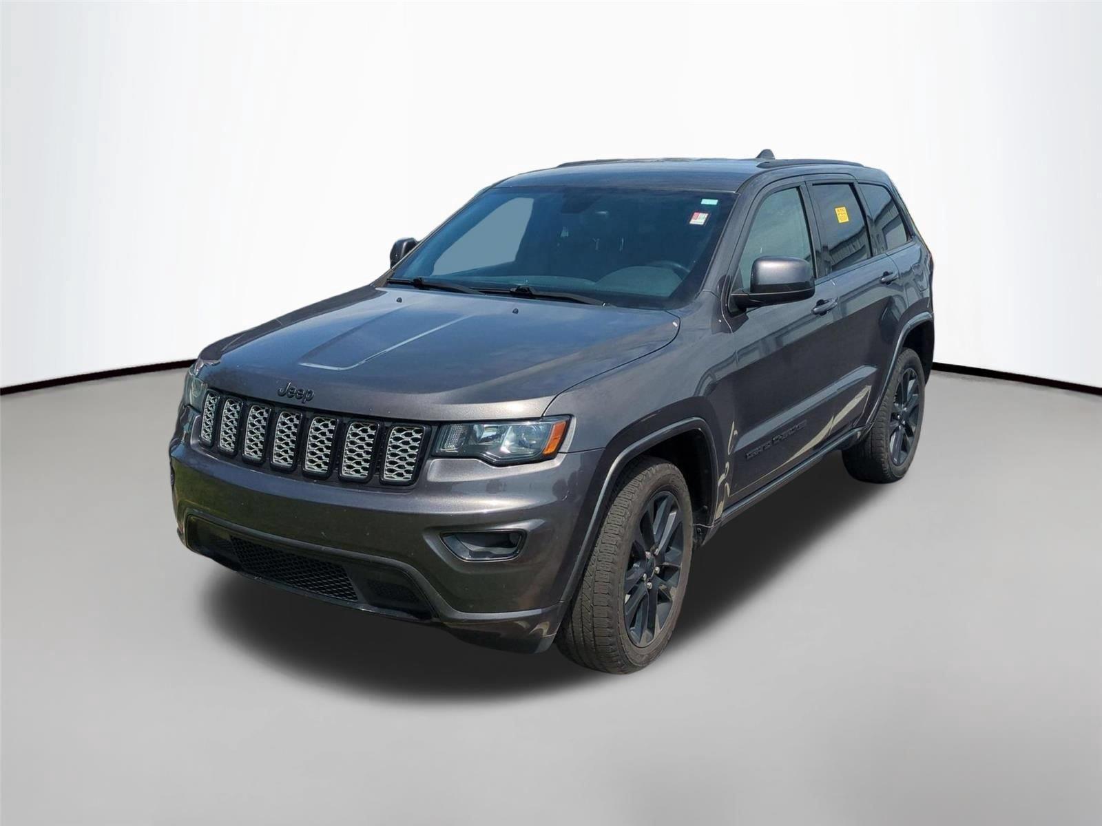 Gray (Granite Crystal Metallic Clearcoat) 2017 Jeep Grand Cherokee SUV / Crossover Four-Wheel Drive 8-Speed Automatic