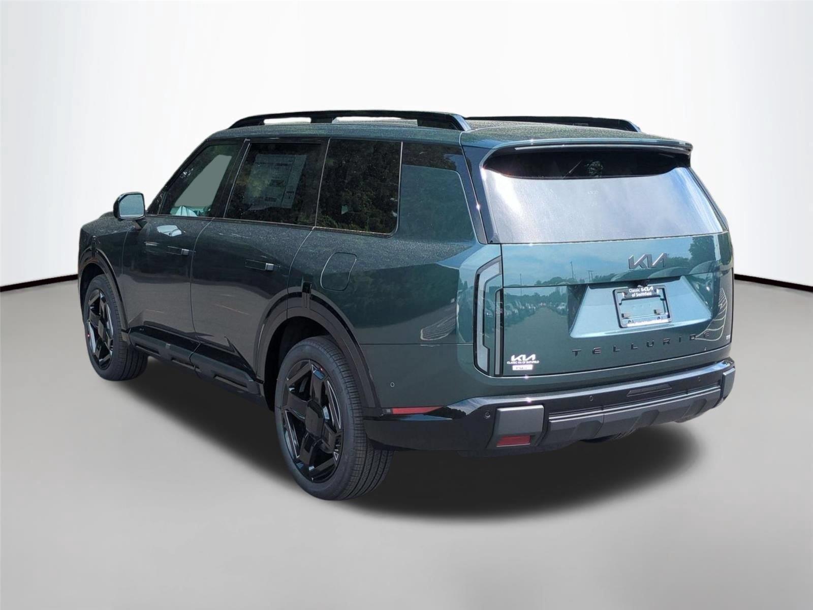 New 2027 Black Jade Green Kia X-Line SX image 3