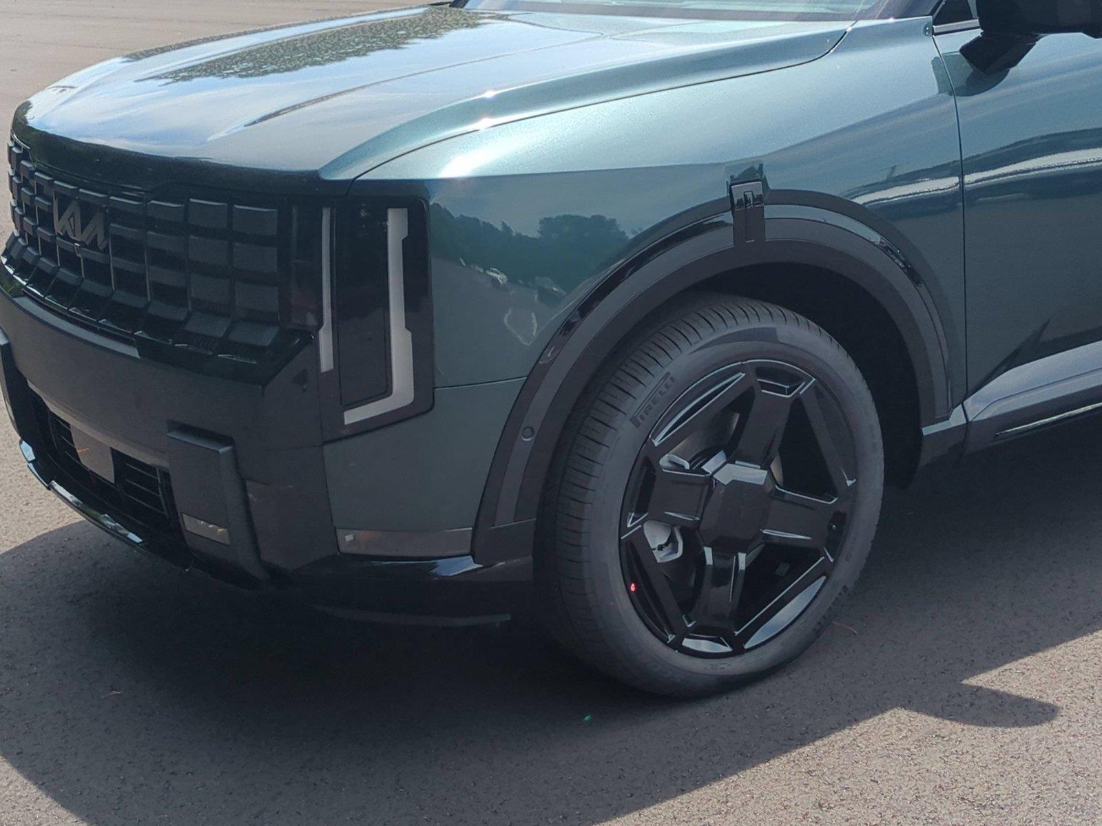 New 2027 Black Jade Green Kia X-Line SX image 9