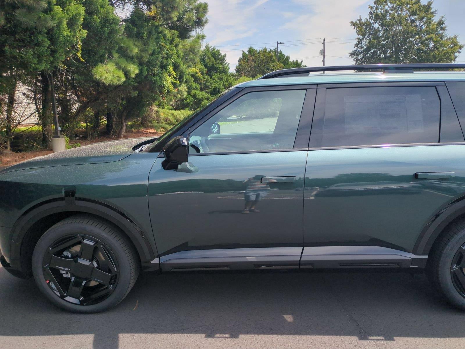 New 2027 Black Jade Green Kia X-Line SX image 15