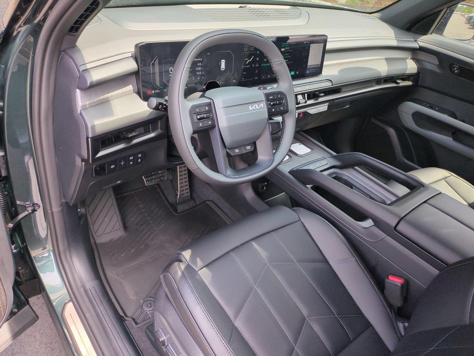 New 2027 Black Jade Green Kia X-Line SX image 19
