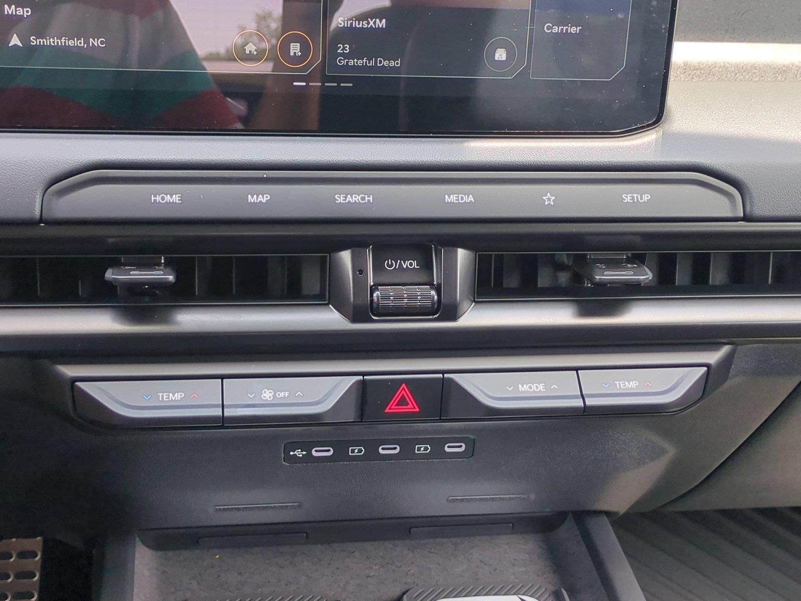 New 2027 Black Jade Green Kia X-Line SX image 28