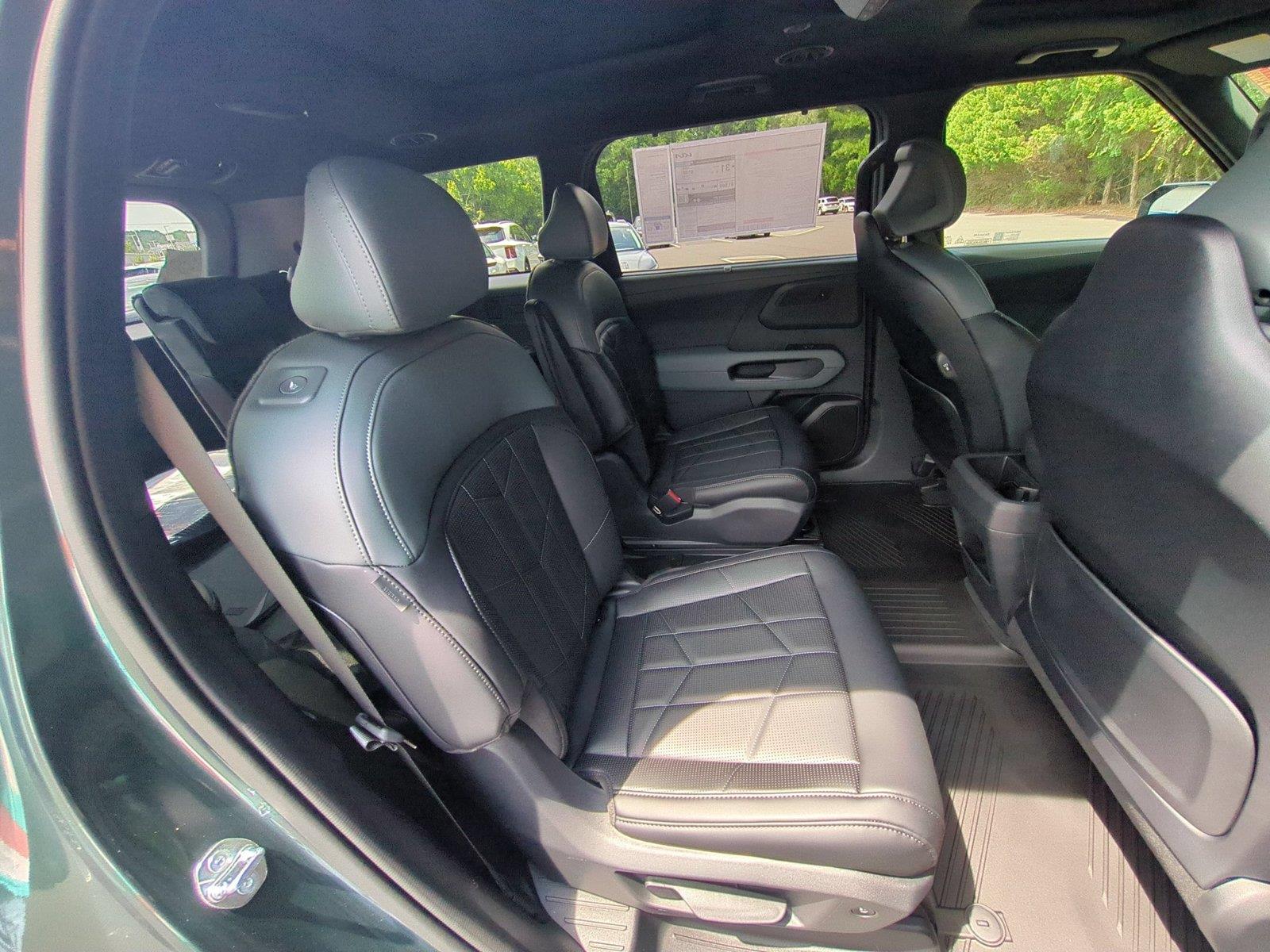 New 2027 Black Jade Green Kia X-Line SX image 38