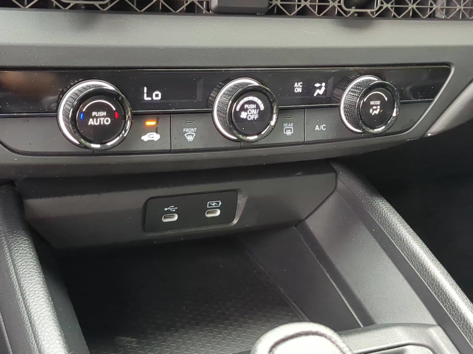 Used 2024 Solar Silver Metallic Honda LX image 25