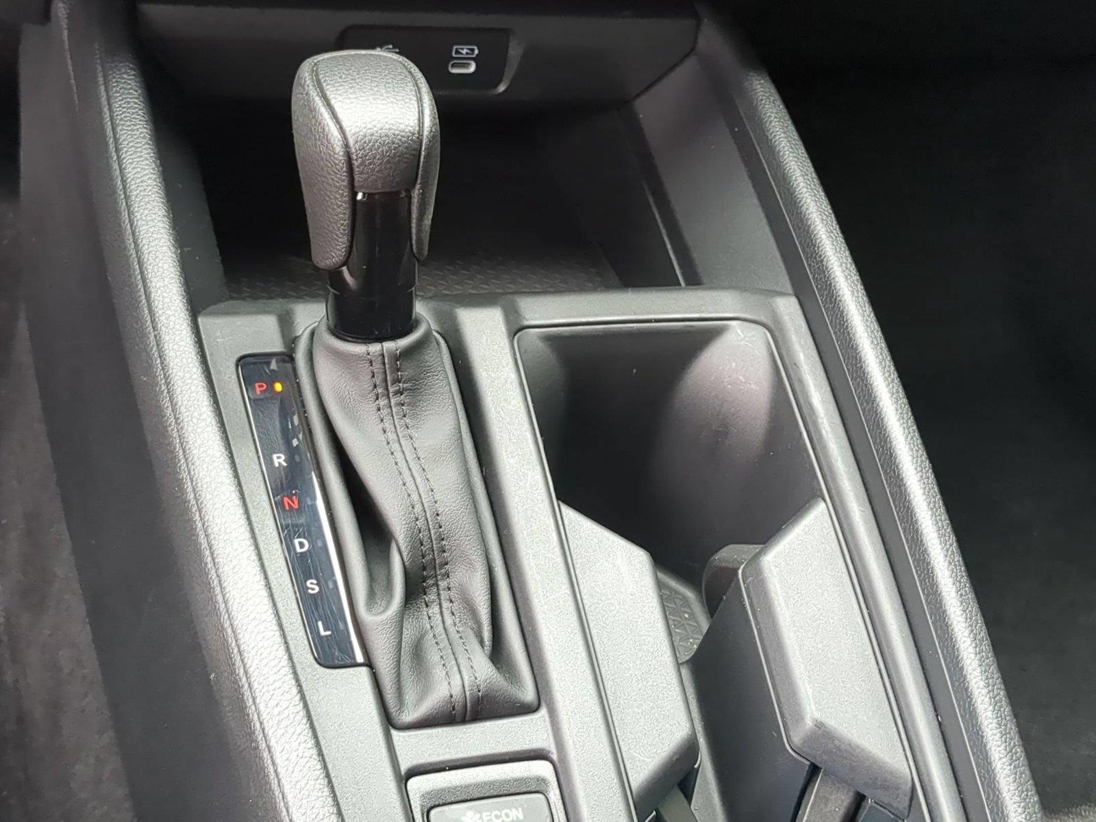 Used 2024 Solar Silver Metallic Honda LX image 26
