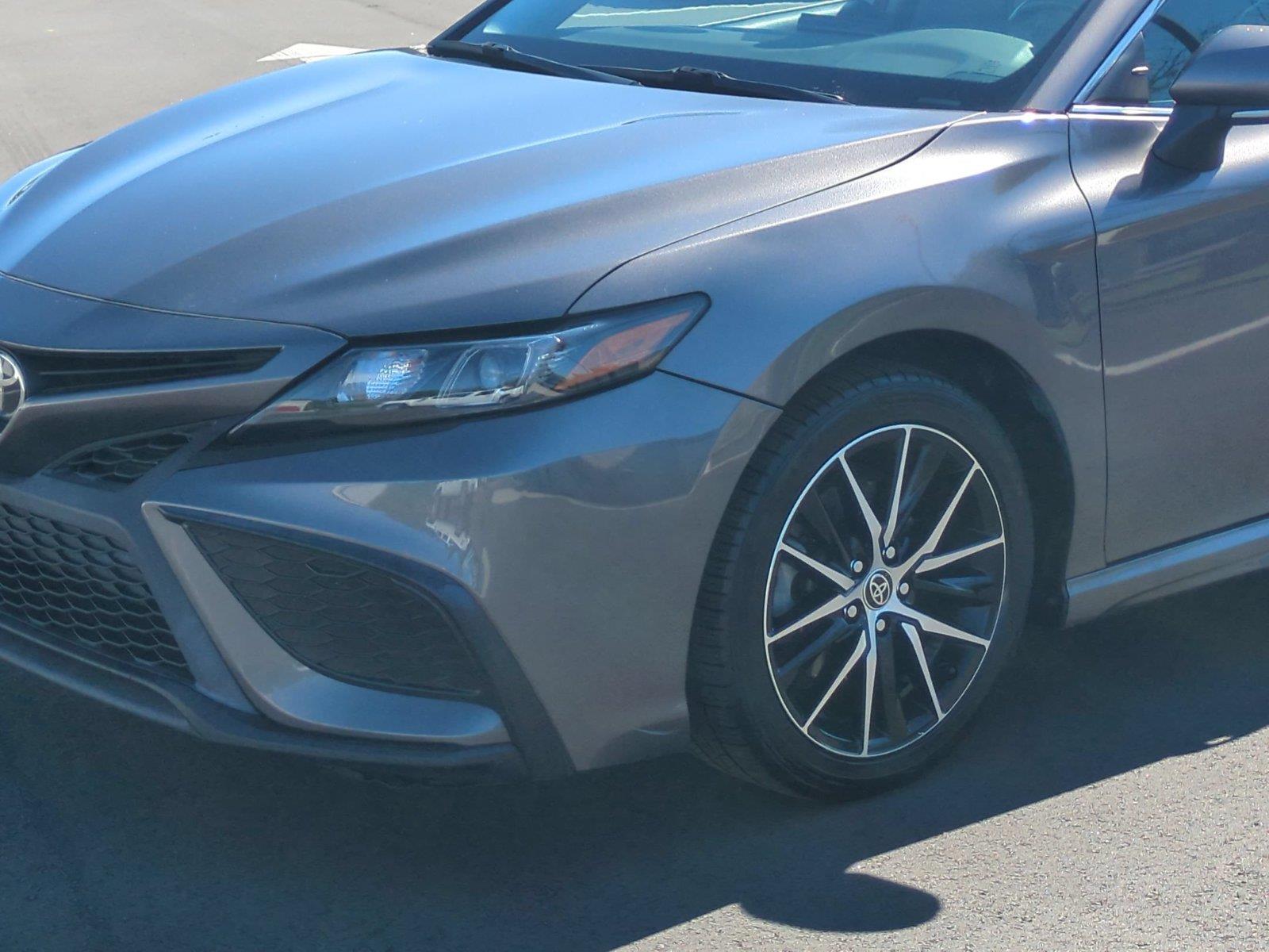 Used 2022 Predawn Gray Mica Toyota SE image 9