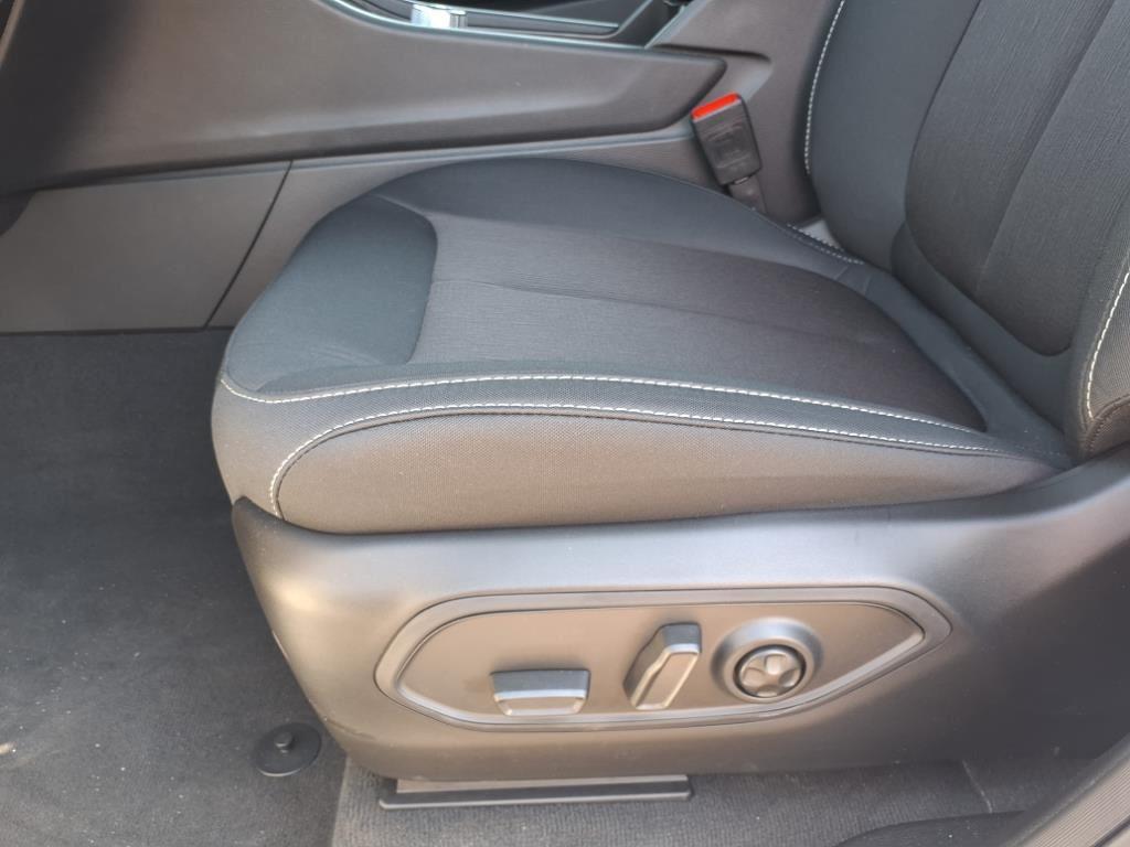 2025 Jeep Grand Cherokee Laredo - Photo 6