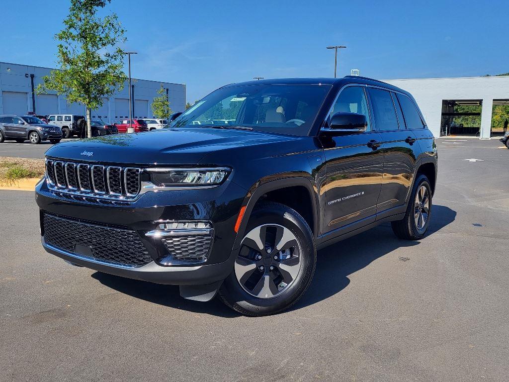 2024 Jeep Grand Cherokee 4xe's photo
