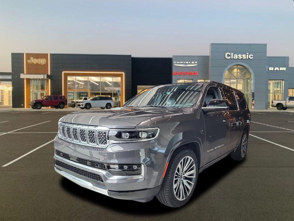 2024 Jeep Grand Wagoneer Series III's photo