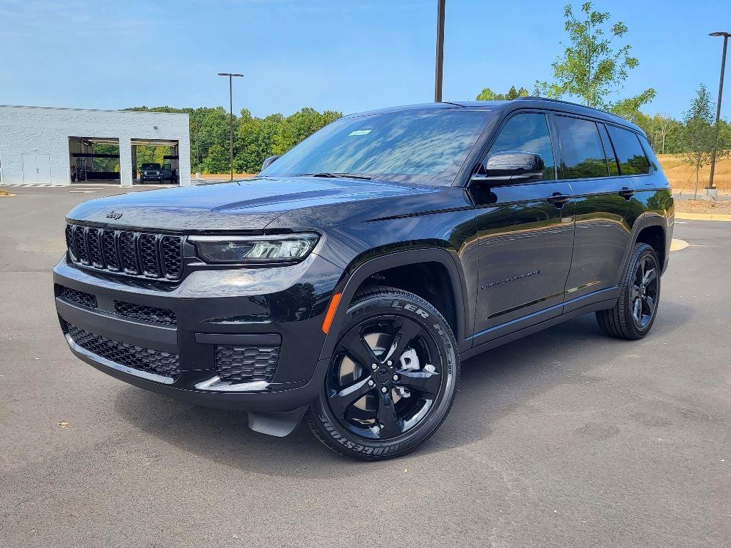 2024 Jeep Grand Cherokee L Altitude's photo