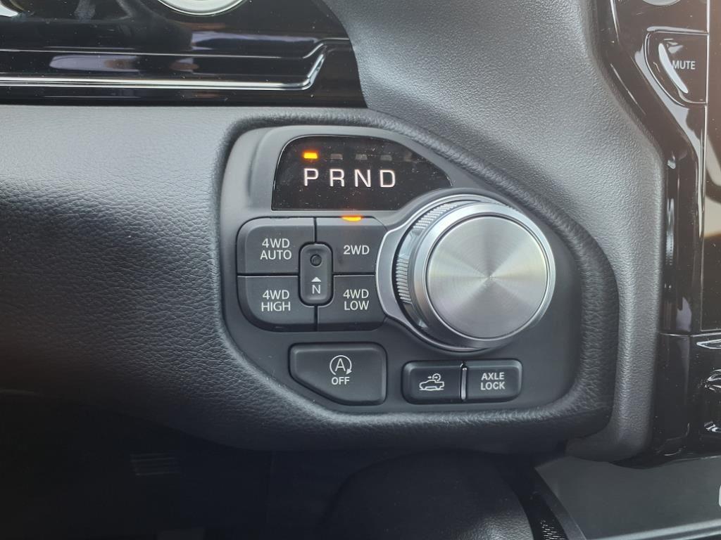 2025 RAM 1500 Rebel - Photo 16