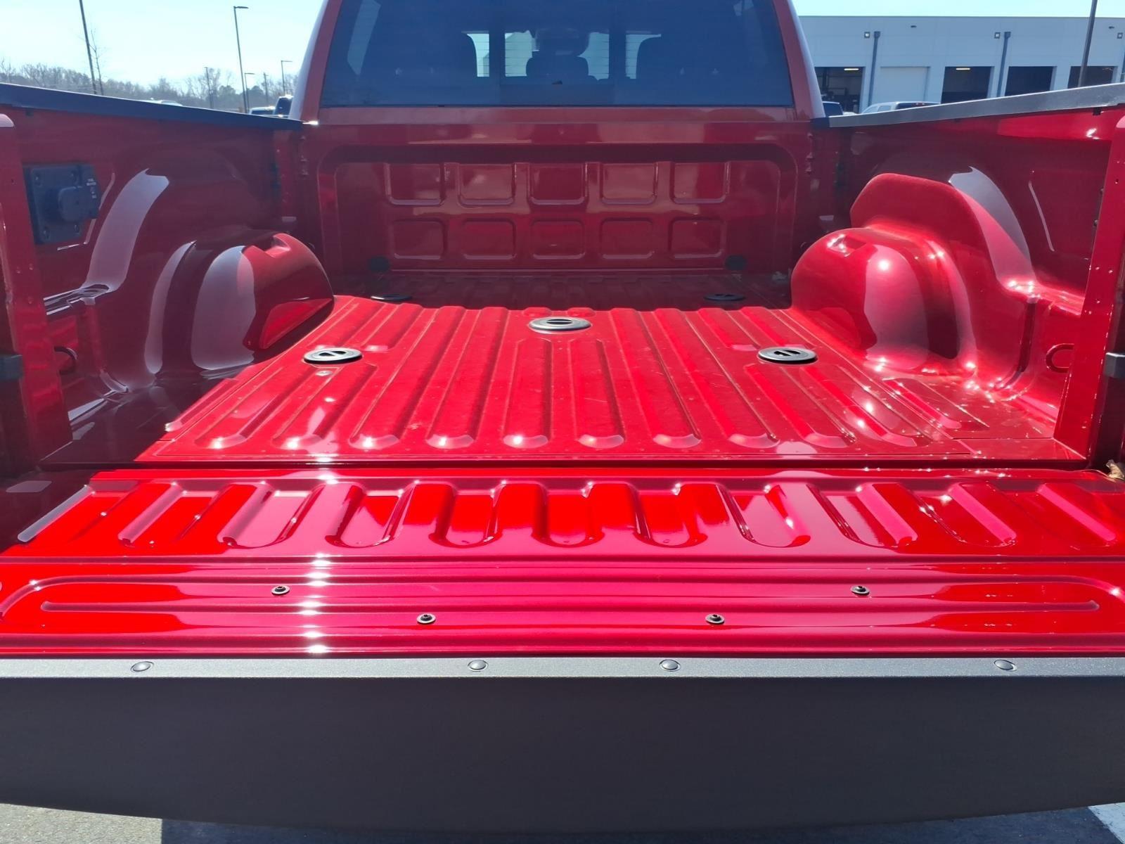New 2026 Molten Red Pearlcoat Ram Tradesman image 28