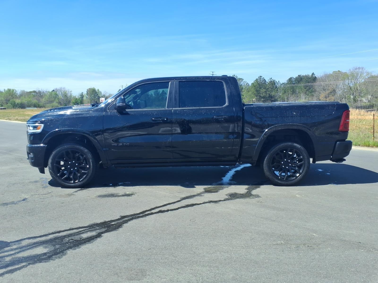 New 2026 Diamond Black Crystal Pearlcoat Ram Limited image 3