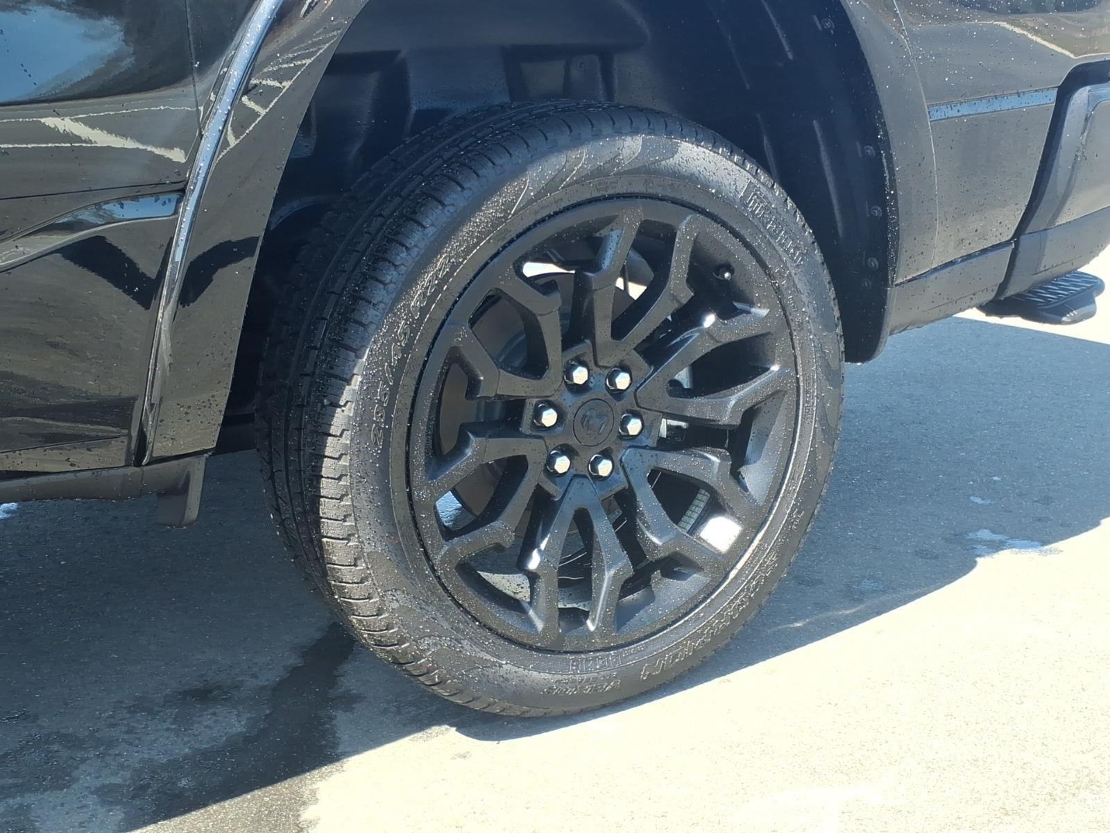 New 2026 Diamond Black Crystal Pearlcoat Ram Limited image 12
