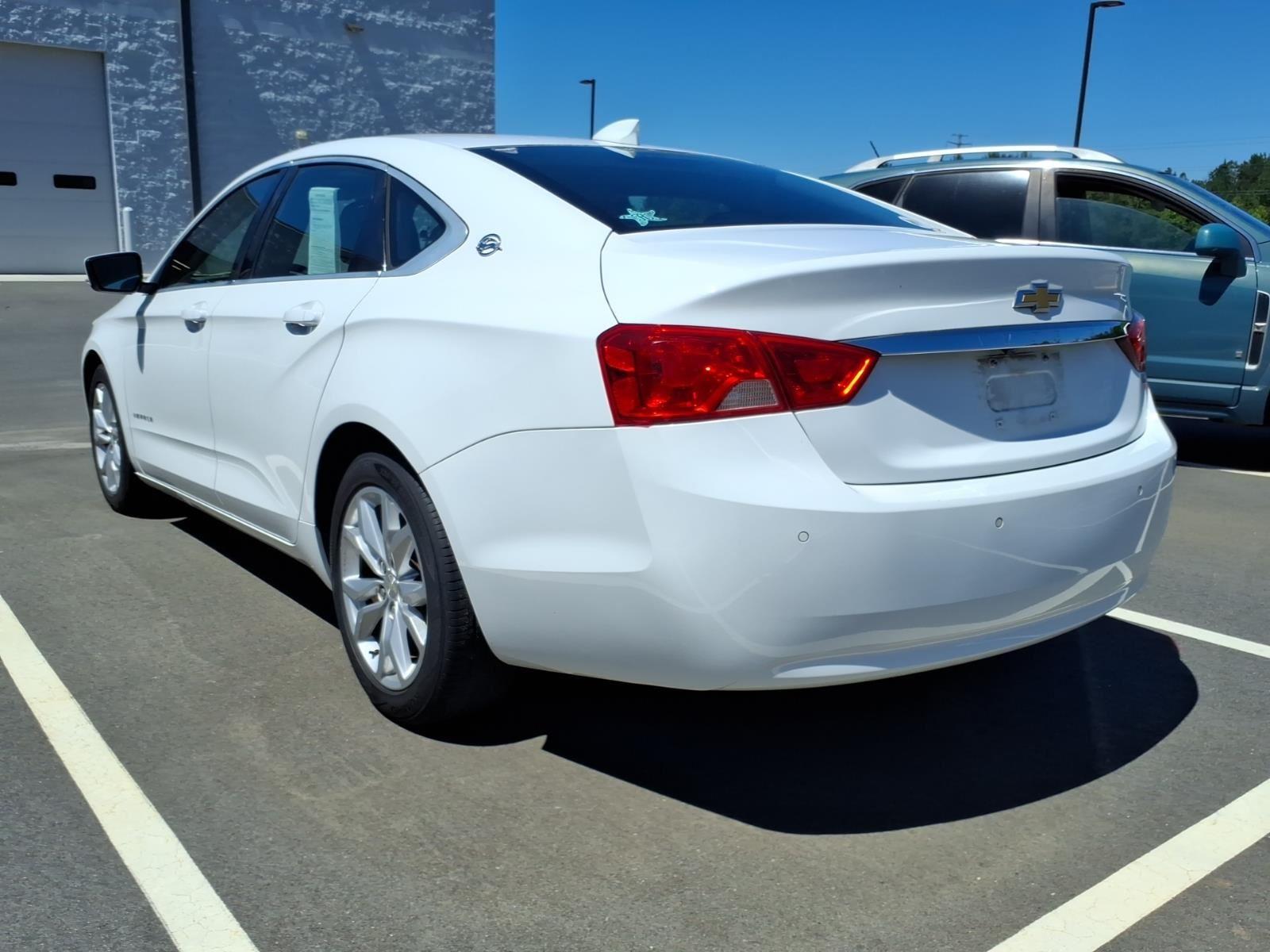 Used 2016 Summit White Chevrolet LT image 12