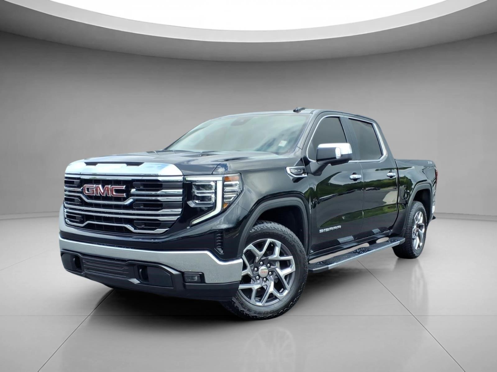 2023 GMC Sierra 1500 SLT Crew Cab 4WD
