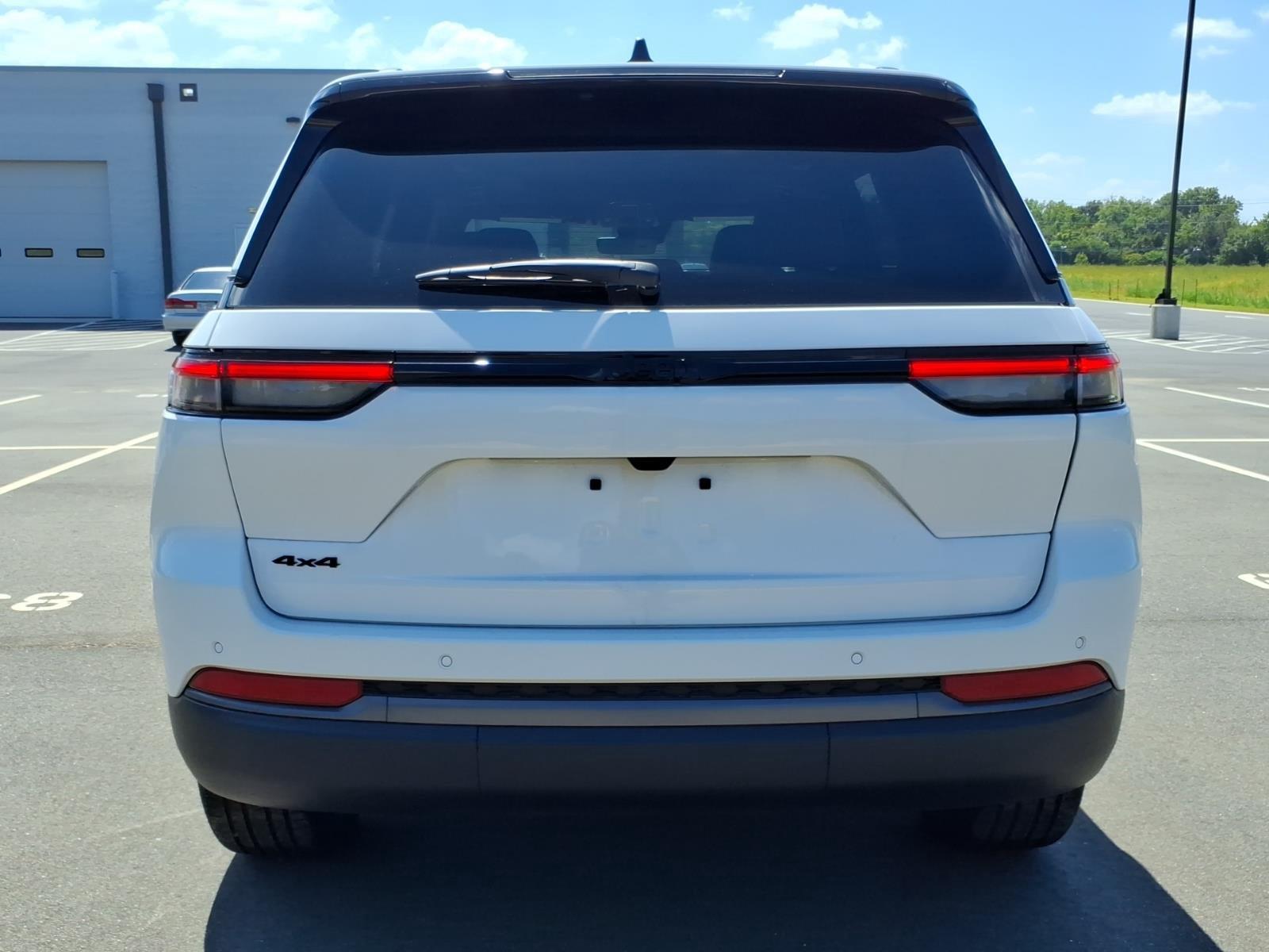New 2026 Bright White Clearcoat Jeep Limited image 16