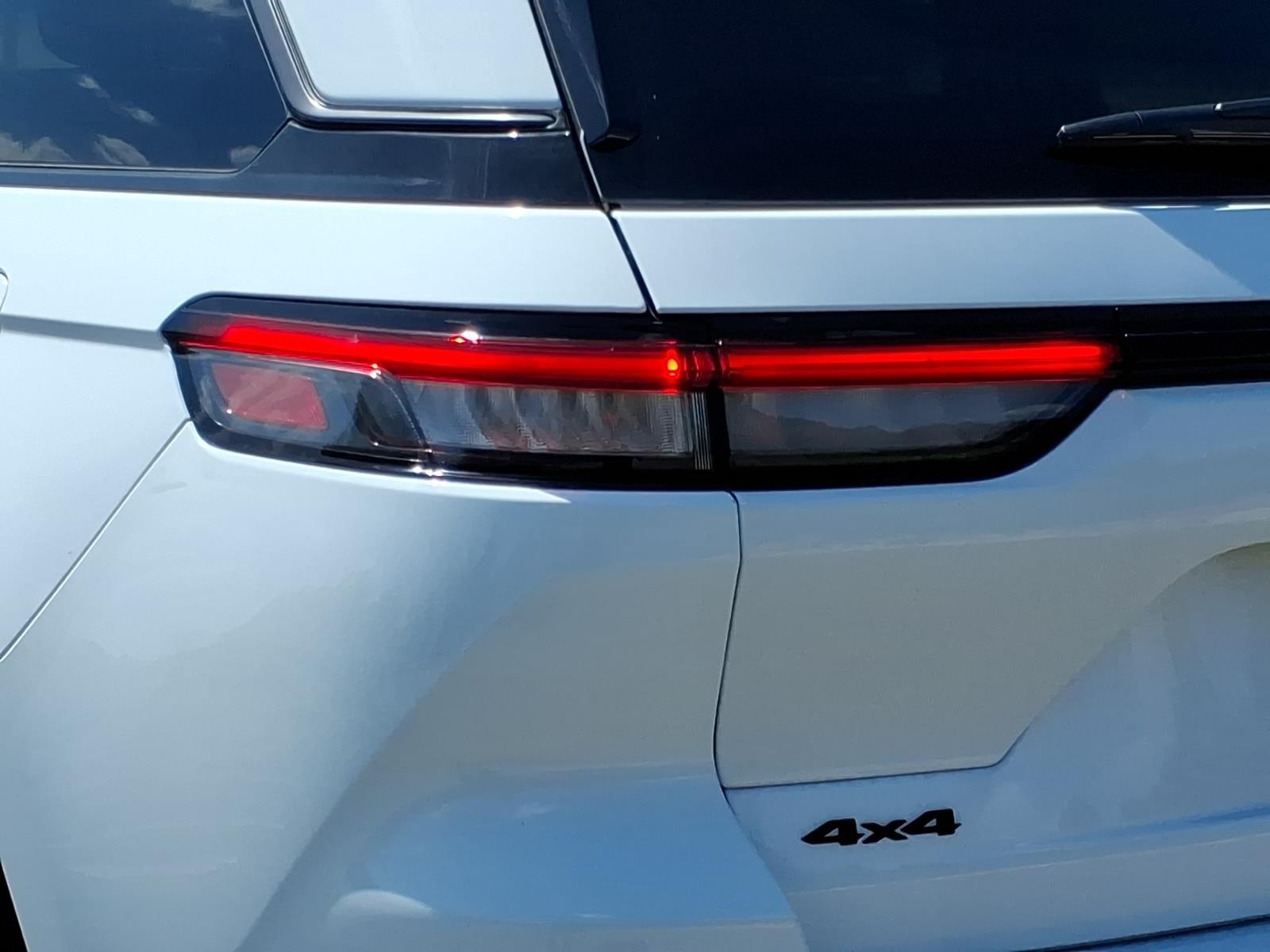 New 2026 Bright White Clearcoat Jeep Limited image 17