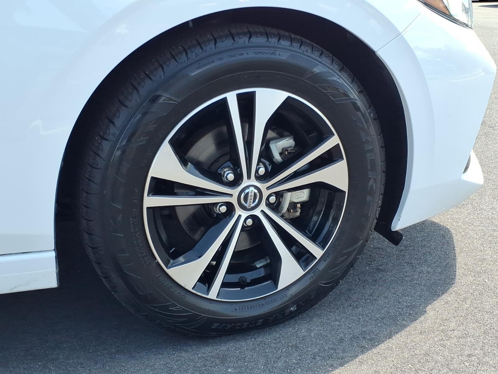 Used 2022 Fresh Powder Nissan SV image 10