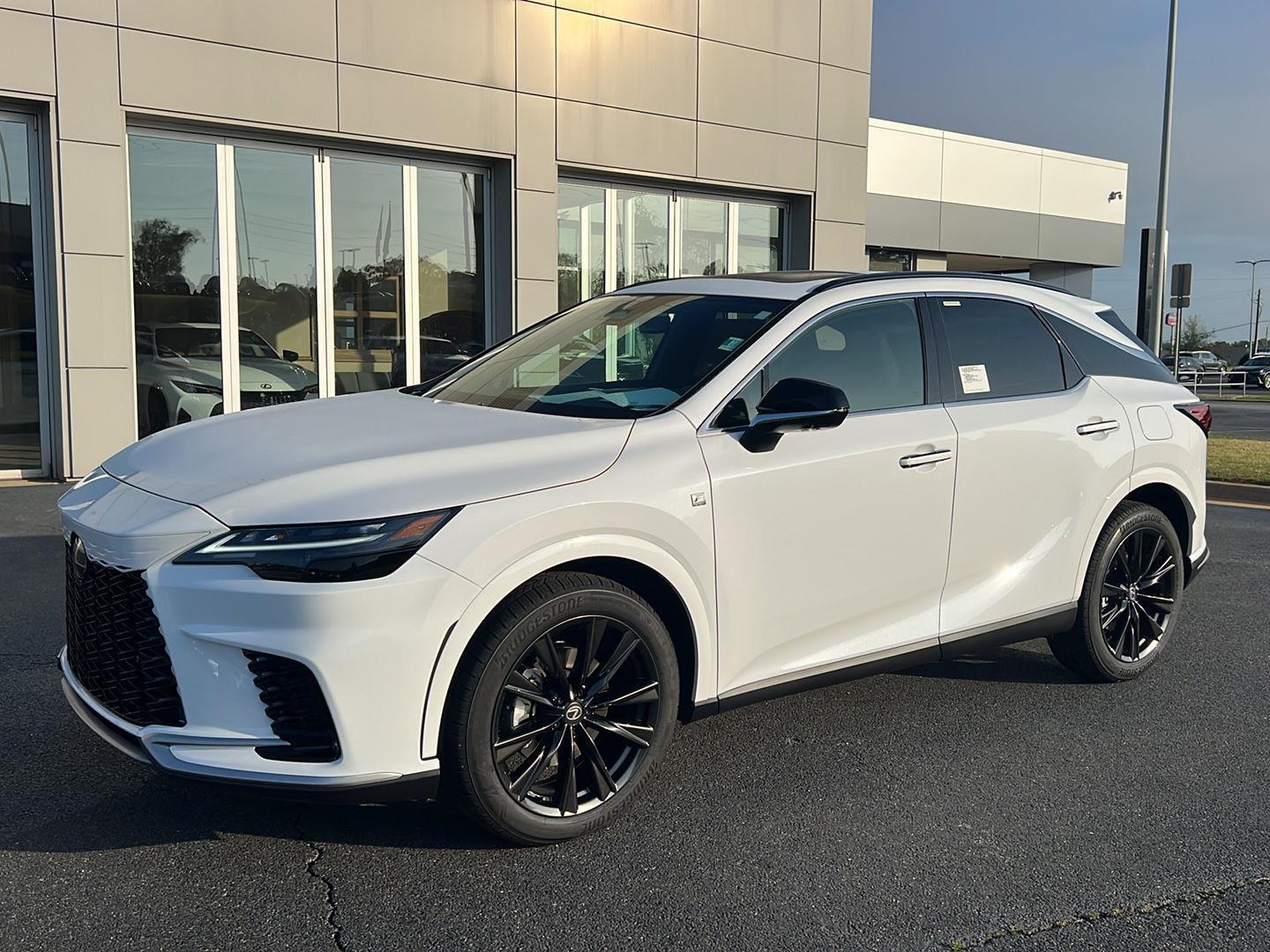 View vehicle photo 2