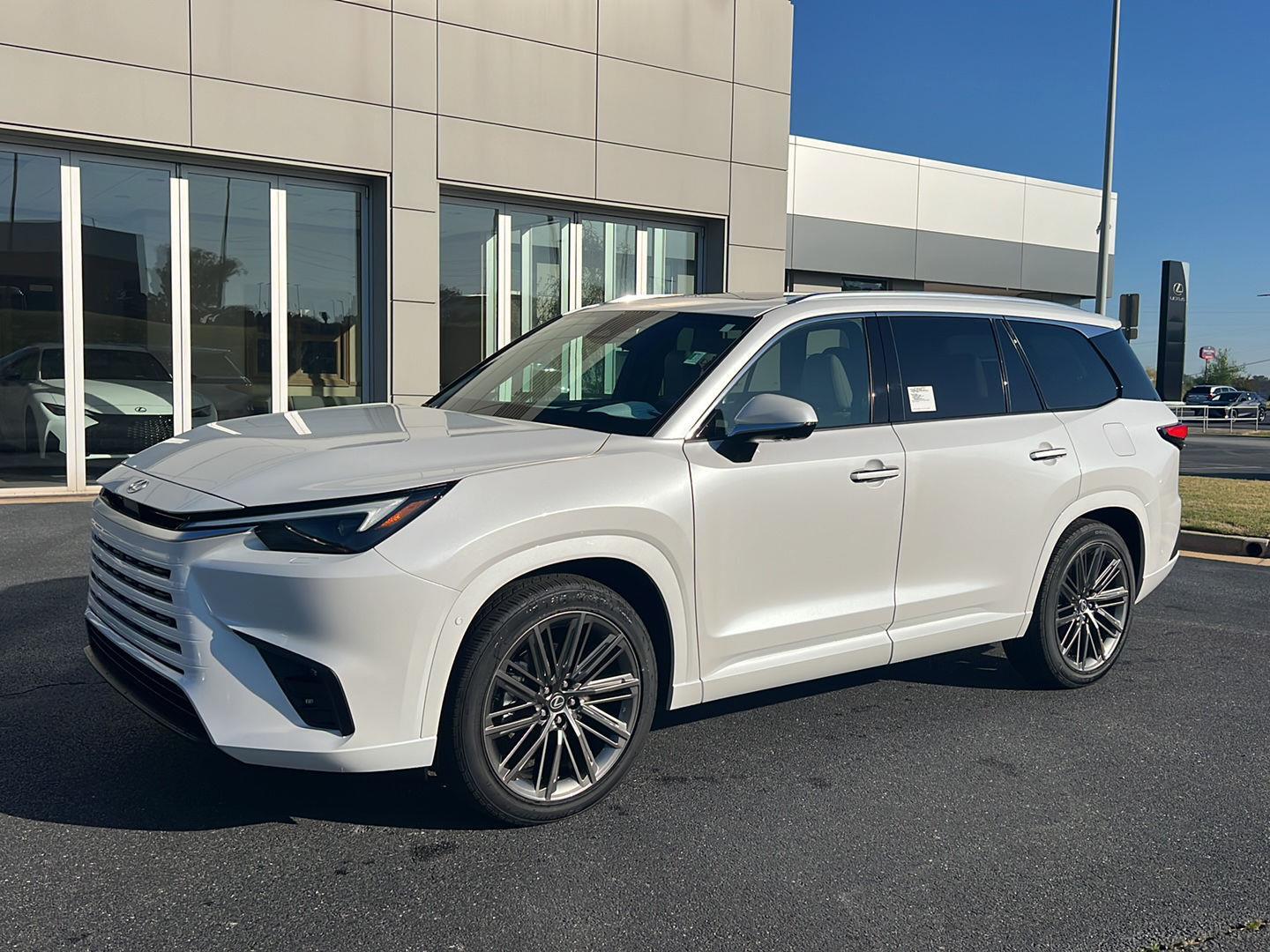White (Wind Chill Pearl) 2026 Lexus TX 350 AWD SUV / Crossover All-Wheel Drive Automatic