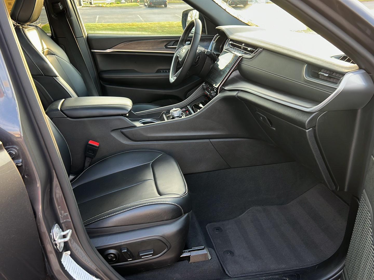 Used 2024 Jeep Grand Cherokee L SUV
