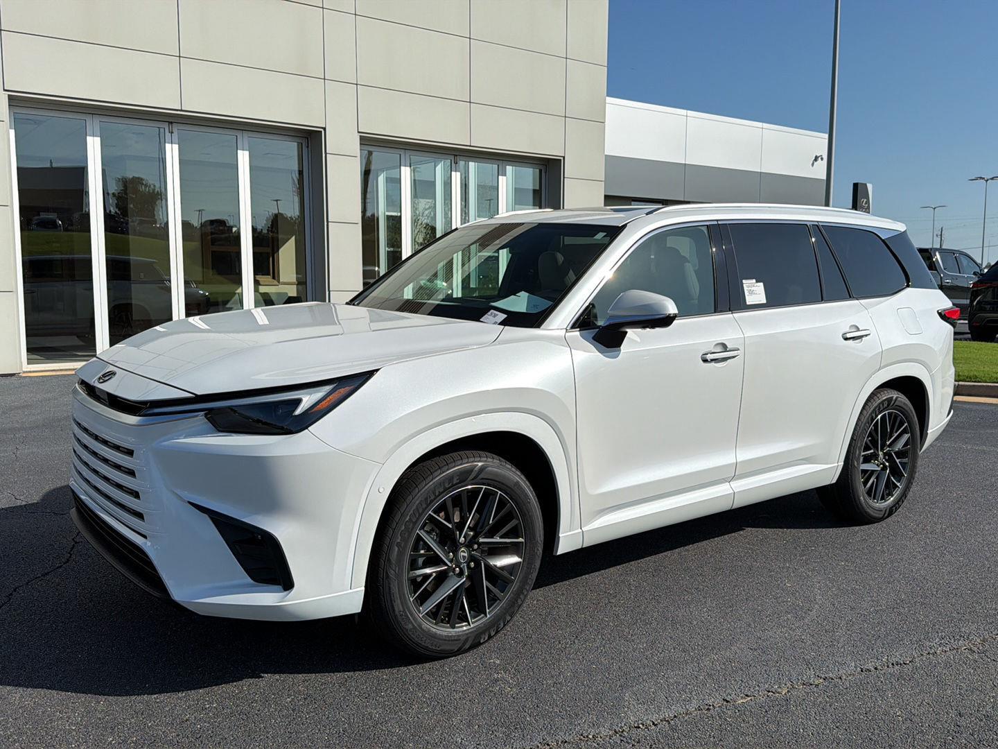 White (Wind Chill Pearl) 2026 Lexus TX SUV / Crossover Front-Wheel Drive Automatic