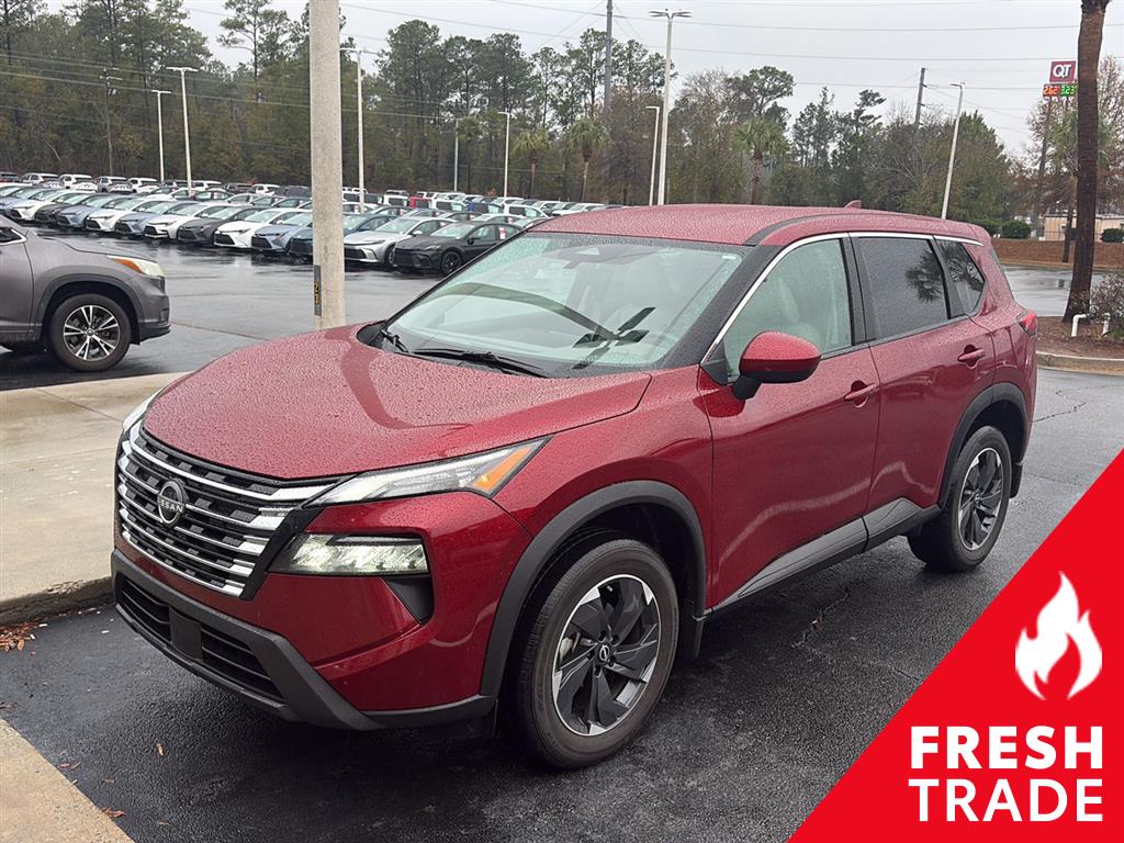 2025 Nissan Rogue SV's photo